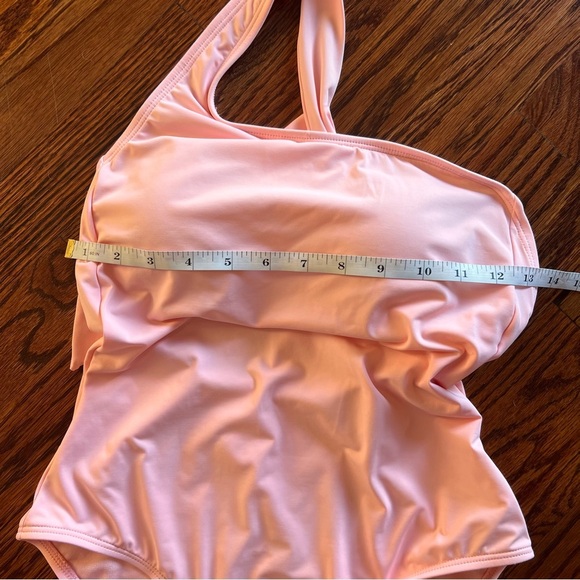 Cremieux One Shoulder One Piece Bow Bathing Suit, Pinky Peach, size Small - Picture 3 of 10